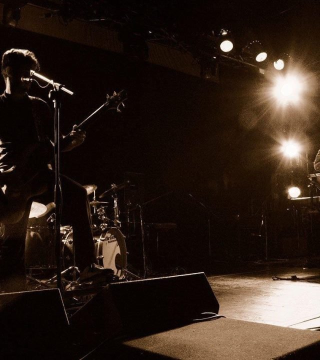 rock, guitar, guitarist, sing, singer, singers, mic, microphone, music, melody, vocal, concert, black music, black guitar, black microphone, black rock, black concert, guitarist, singer, singer, singer, singer, singer, singers, microphone, vocal, concert, concert, concert, concert
